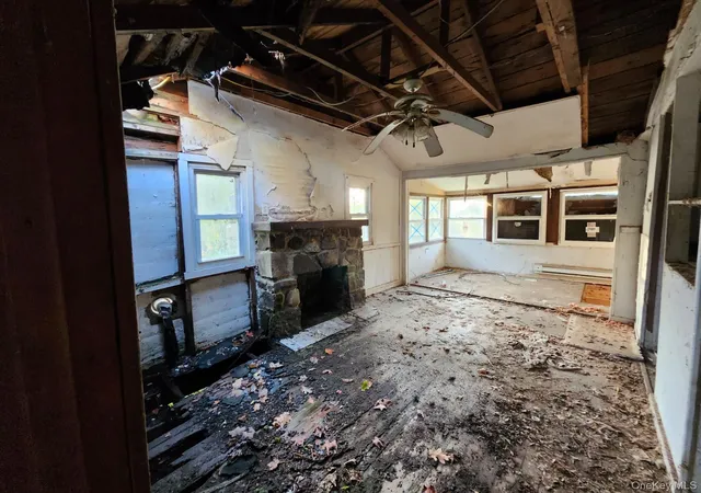 Photo 2 of Single family home for sale at 67 Glenwood Rd, Monroe, NY 10950 | MLS# 1067043 | Listing updated on 2026-10-29
