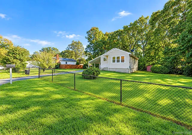 Photo 1 of Single family home for sale at 384 Locust St, Islip, NY 11722 | MLS# 1067058 | Listing updated on 2026-10-29
