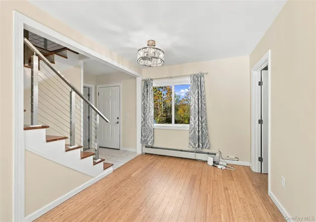 Photo 3 of Single family home for sale at 108 W Ridge Rd, Warwick (town), NY 10990 | MLS# 1067065 | Listing updated on 2026-10-28