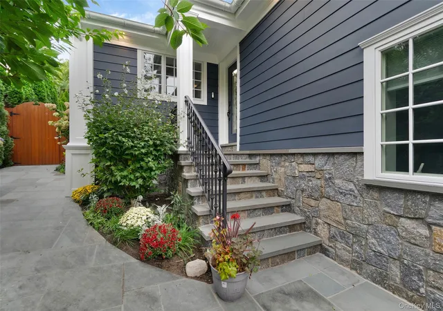 Photo 1 of Single family home for sale at 4108 Orient Ave, New York, NY 11363 | MLS# 1067102 | Listing updated on 2026-10-27
