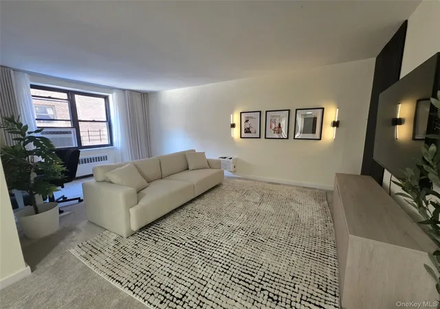Condo for sale at 91-08 32nd Avenue #E207, New York, NY 11369 | MLS# 1067144