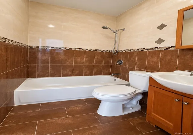 Photo 3 of House for sale at 1094 Blake Ave, New York, NY 11208 | MLS# 1067151 | Listing updated on 2026-10-27