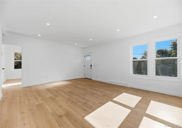 Photo 4 of Single family home for sale at 194 N Terry Hl Rd, Carmel, NY 10512 | MLS# 1067177 | Listing updated on 2026-10-27