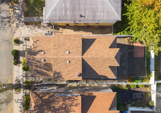 Photo 3 of House for sale at 14535 Ferndale Ave, New York, NY 11435 | MLS# 1067183 | Listing updated on 2026-10-28