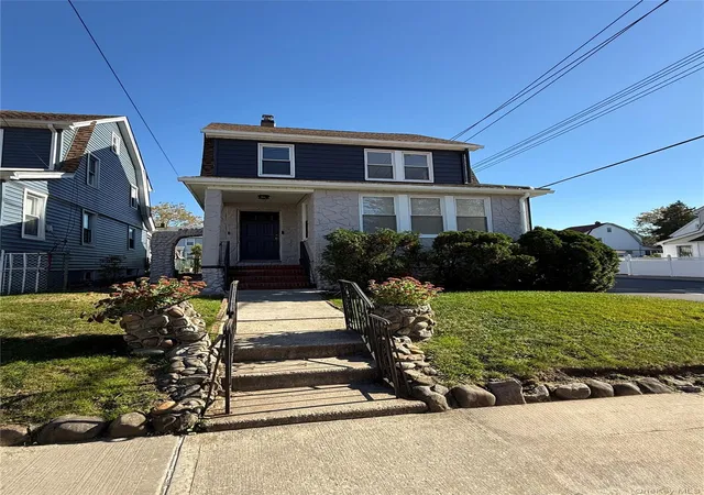 Single family home for sale at 18702 Mangin Ave, New York, NY 11412 | MLS# 1067205