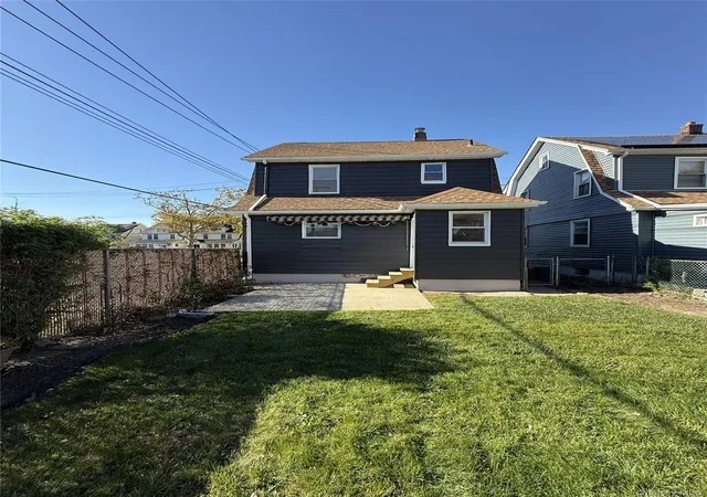 Photo 3 of Single family home for sale at 18702 Mangin Ave, New York, NY 11412 | MLS# 1067205 | Listing updated on 2026-10-29