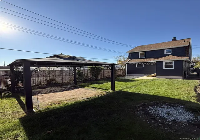 Photo 4 of Single family home for sale at 18702 Mangin Ave, New York, NY 11412 | MLS# 1067205 | Listing updated on 2026-10-29