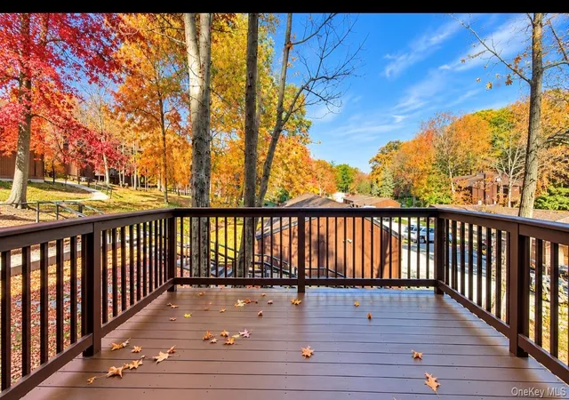 Photo 3 of Condo for sale at 34 Redwood Dr, Woodbury, NY 10930 | MLS# 1067225 | Listing updated on 2026-10-28