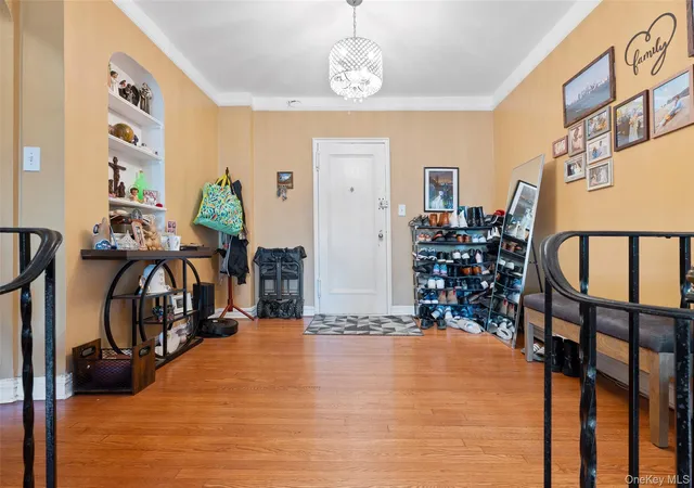 Condo for sale at 84-49 168th #2U, New York, NY 11432 | MLS# 1067322
