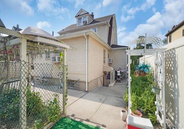 Photo 3 of House for sale at 222-26 93rd Avenue, New York, NY 11428 | MLS# 1067330 | Listing updated on 2026-10-28