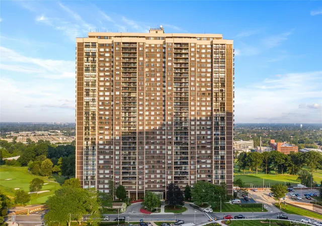 Photo 1 of Condo for sale at 27110 Grand Central Pkwy #25B, New York, NY 11005 | MLS# 1067360 | Listing updated on 2026-10-29