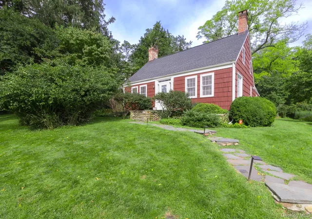 Single family home for sale at 33 Old Coach Rd, Brookhaven, NY 11733 | MLS# 1067361