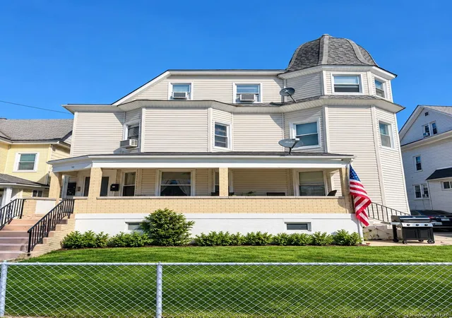 Multi family home for sale at 33 Saint Andrews Pl, Yonkers, NY 10705 | MLS# 1067410