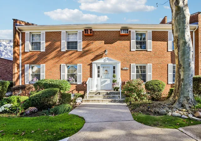 Photo 1 of Condo for sale at 196 Parkside Dr #196, Ramapo, NY 10901 | MLS# 1067412 | Listing updated on 2026-10-29