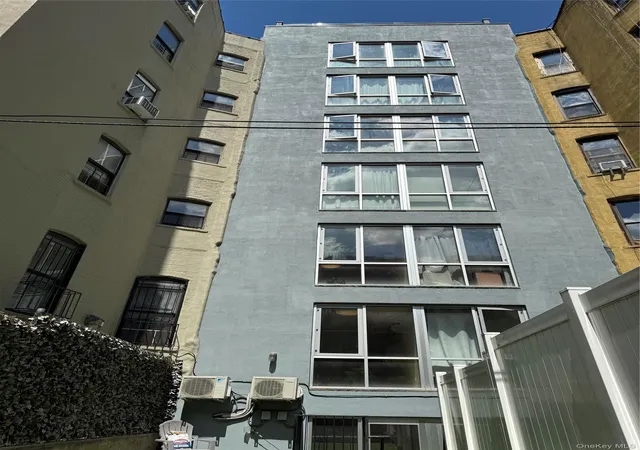 Photo 4 of Condo for sale at 362 W 127th Street #1A, New York, NY 10027 | MLS# 1067418 | Listing updated on 2026-10-28