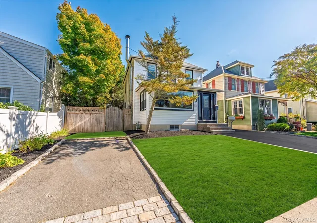 Single family home for sale at 24 High St, Oyster Bay, NY 11560 | MLS# 1067453