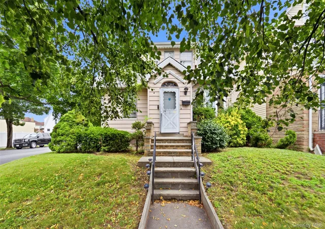 Single family home for sale at 7601 164th Street, New York, NY 11366 | MLS# 1067527