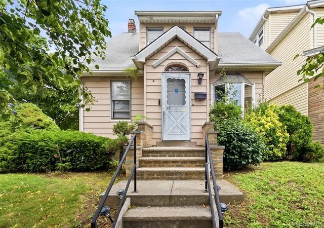Photo 1 of Single family home for sale at 7601 164th Street, New York, NY 11366 | MLS# 1067527 | Listing updated on 2026-10-28
