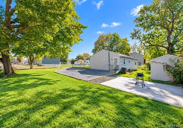 Photo 2 of Single family home for sale at 13 Delaware Rd, Babylon, NY 11704 | MLS# 1067528 | Listing updated on 2026-10-29