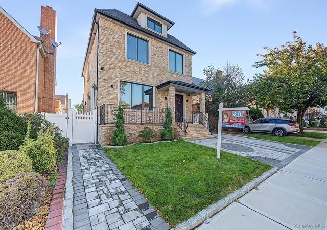 Photo 2 of Single family home for sale at 76 19 173rd Street, New York, NY 11366 | MLS# 1067607 | Listing updated on 2026-10-28