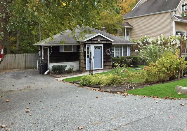 Photo 2 of Single family home for sale at 19 Bankside Dr, Huntington, NY 11721 | MLS# 1067616 | Listing updated on 2026-10-29