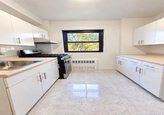 Photo 4 of House for sale at 64-34 102nd Street #3X, New York, NY 11374 | MLS# 1067634 | Listing updated on 2026-10-28
