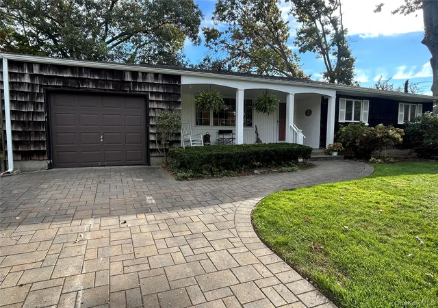 Photo 2 of Single family home for sale at 19 New York Ave, Brookhaven, NY 11776 | MLS# 1067640 | Listing updated on 2026-10-28