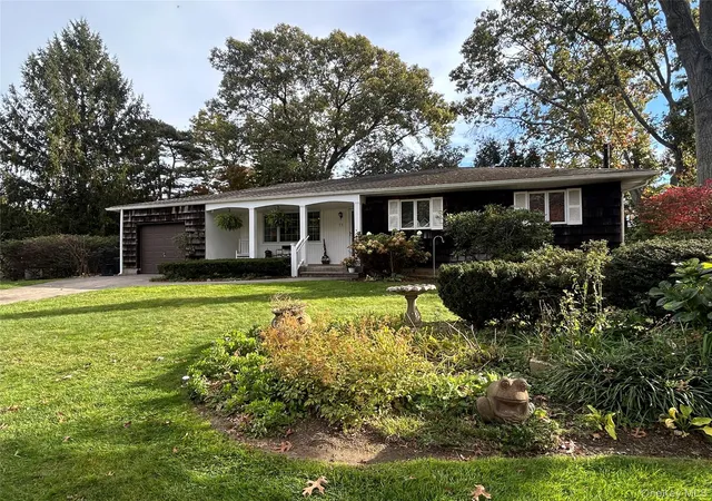 Photo 3 of Single family home for sale at 19 New York Ave, Brookhaven, NY 11776 | MLS# 1067640 | Listing updated on 2026-10-28