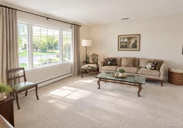 Photo 4 of Single family home for sale at 19 New York Ave, Brookhaven, NY 11776 | MLS# 1067640 | Listing updated on 2026-10-28