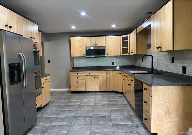 Photo 4 of Single family home for sale at 459 Vassar Rd, Poughkeepsie (town), NY 12603 | MLS# 1067675 | Listing updated on 2026-10-29
