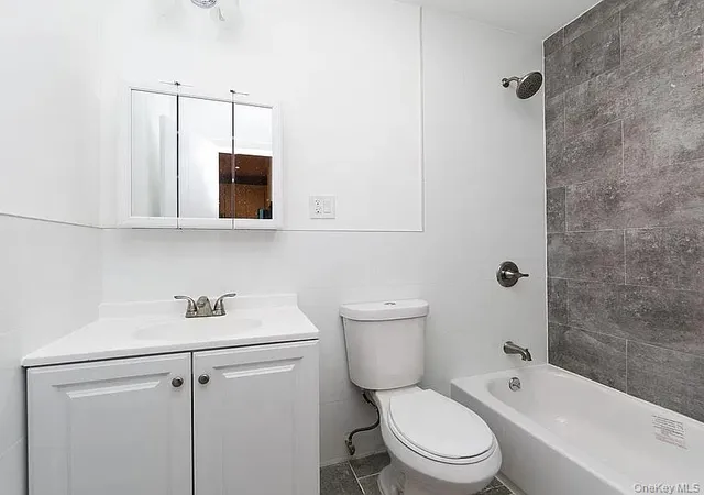 Photo 3 of House for sale at 453 Milford St, New York, NY 11208 | MLS# 1067683 | Listing updated on 2026-10-29