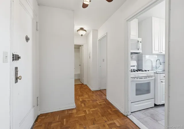 Photo 3 of House for sale at 25 Knls Crescent #9F, New York, NY 10463 | MLS# 1067734 | Listing updated on 2026-10-29
