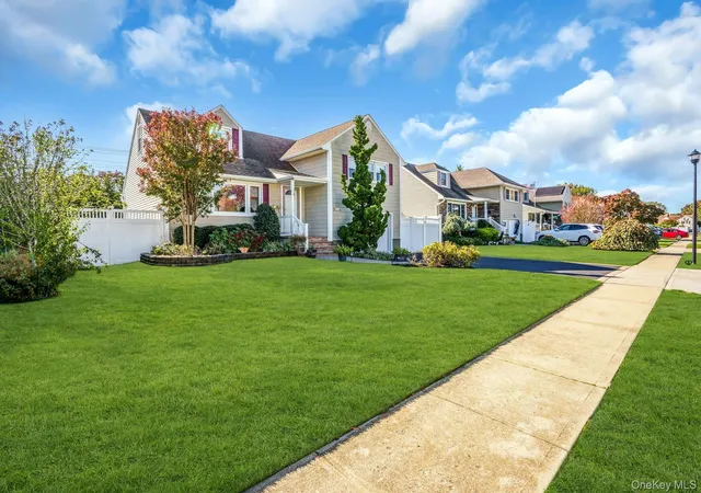 Photo 1 of Single family home for sale at 3906 Ralph St, Hempstead, NY 11783 | MLS# 1067742 | Listing updated on 2026-10-29
