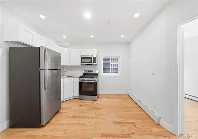 Photo 4 of House for sale at 198 Shepherd Ave, New York, NY 11208 | MLS# 1067761 | Listing updated on 2026-10-29