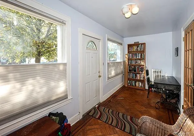 Photo 4 of Single family home for sale at 23701 Fairbury Ave, New York, NY 11426 | MLS# 1067786 | Listing updated on 2026-10-29