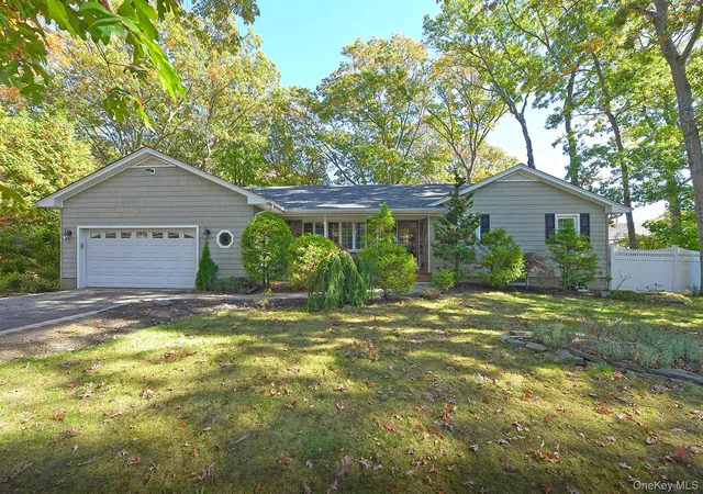Photo 1 of Single family home for sale at 673 Old Medford Ave, Brookhaven, NY 11763 | MLS# 1067790 | Listing updated on 2026-10-28