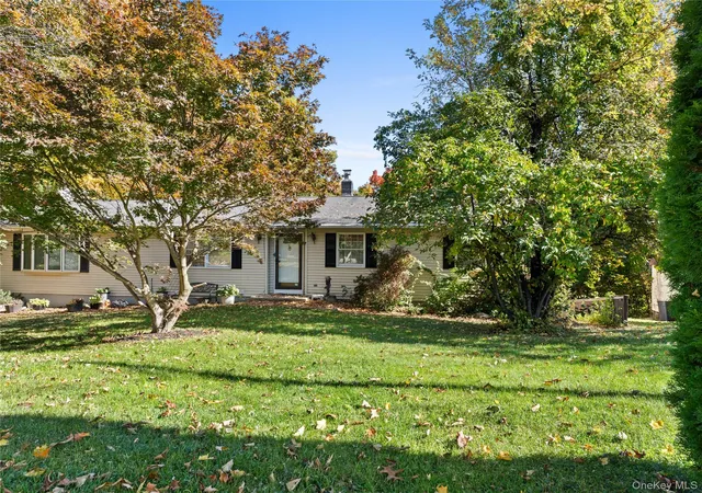 Photo 1 of Single family home for sale at 12 Barclay Rd, New Windsor, NY 12553 | MLS# 1067791 | Listing updated on 2026-10-29