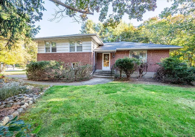 Single family home for sale at 1 Beck Pl, Huntington, NY 11743 | MLS# 1067858