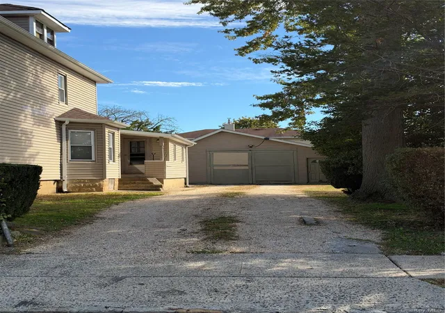 Photo 2 of Single family home for sale at 34 2nd Avenue, North Hempstead, NY 11590 | MLS# 1067874 | Listing updated on 2026-10-29
