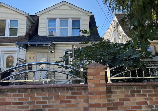 Single family home for sale at 2516 Humphrey St, New York, NY 11369 | MLS# 1067886