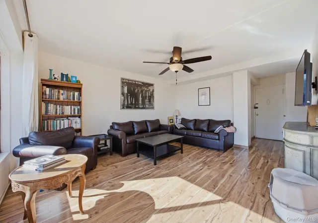 Photo 3 of House for sale at 33-55 14th Street #12B, New York, NY 11106 | MLS# 1067903 | Listing updated on 2026-10-29