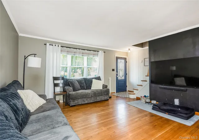 Photo 3 of Single family home for sale at 111 Sunset Ave, Oyster Bay, NY 11735 | MLS# 1067905 | Listing updated on 2026-10-29