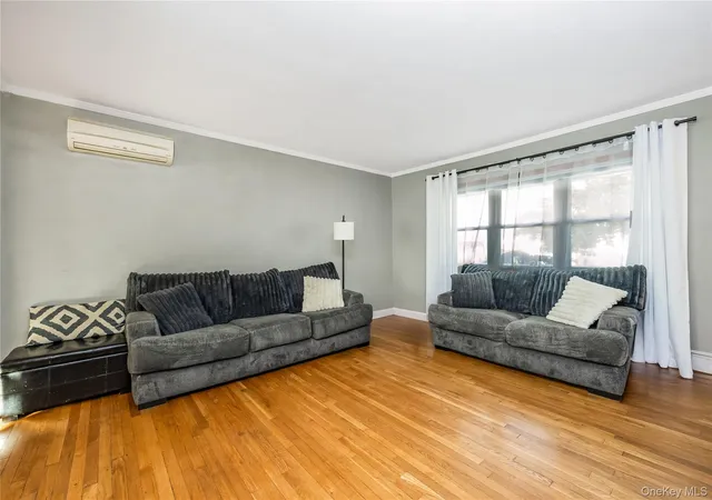Photo 4 of Single family home for sale at 111 Sunset Ave, Oyster Bay, NY 11735 | MLS# 1067905 | Listing updated on 2026-10-29