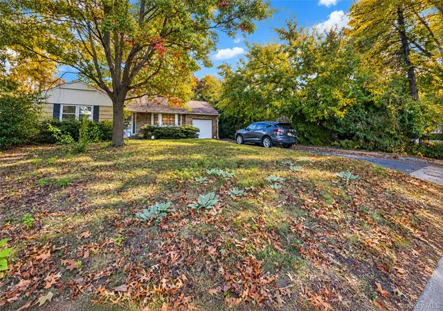 Photo 3 of Single family home for sale at 30 Linden Ln, Hempstead, NY 11566 | MLS# 1067962 | Listing updated on 2026-10-29