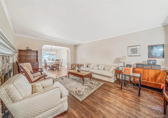 Photo 4 of Single family home for sale at 30 Linden Ln, Hempstead, NY 11566 | MLS# 1067962 | Listing updated on 2026-10-29