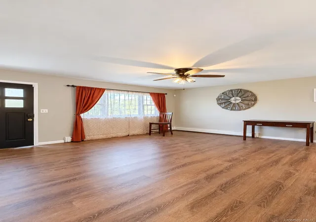 Photo 3 of Single family home for sale at 3 Squires Ave, Brookhaven, NY 11776 | MLS# 1067971 | Listing updated on 2026-10-28