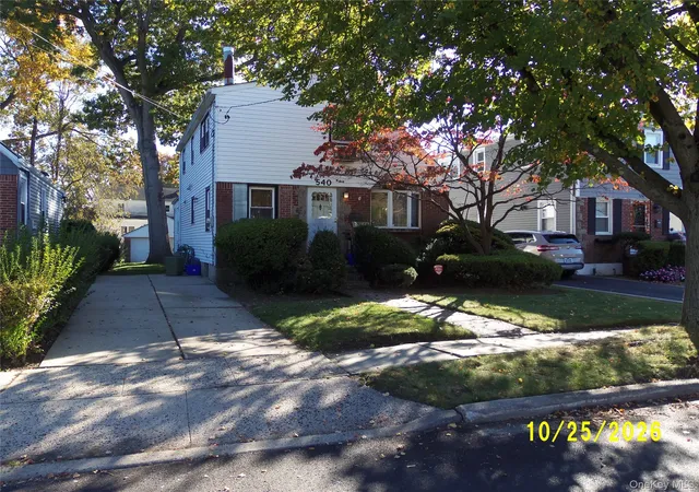 Photo 1 of Single family home for sale at 540 Stratford Rd, Hempstead, NY 11550 | MLS# 1068076 | Listing updated on 2026-10-29