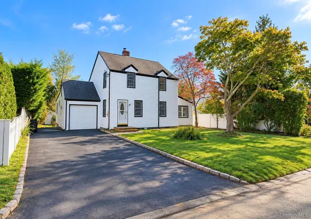 Single family home for sale at 77 Juniper Ave, Smithtown, NY 11787 | MLS# 1068083