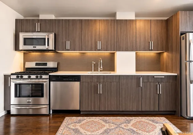 Photo 1 of Condo for sale at 12 15 Broadway #804, New York, NY 11106 | MLS# 1068086 | Listing updated on 2026-10-29