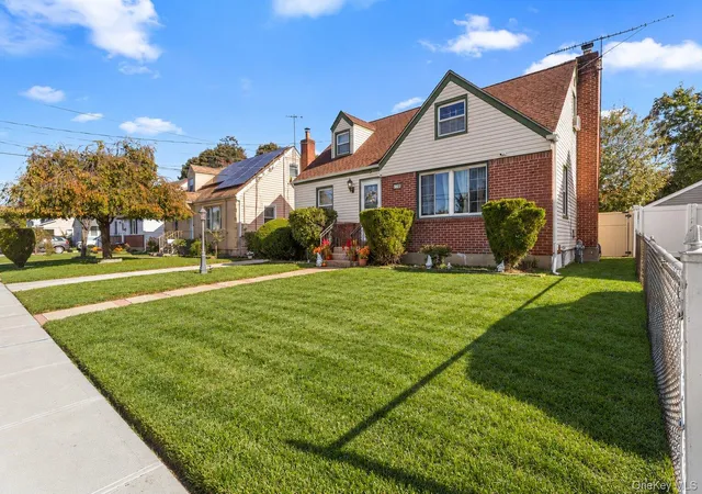 Photo 1 of Single family home for sale at 178 Rhodes Ave, Hempstead, NY 11550 | MLS# 1068120 | Listing updated on 2026-10-30
